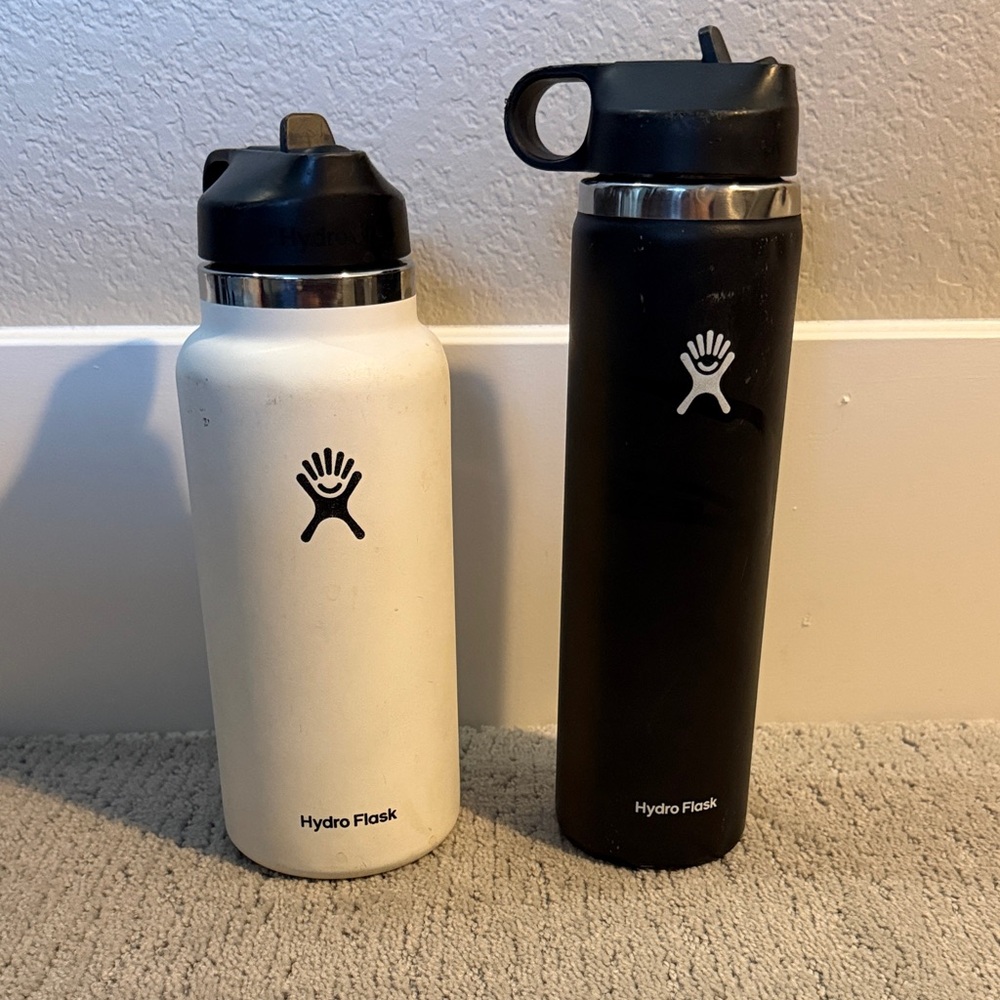 Hydro Flask Black and White Bottles